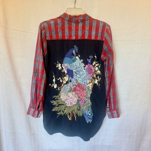 Aratta Tops - Aratta Silent Journey Plaid Embroidered Peacock Button Down Shirt
